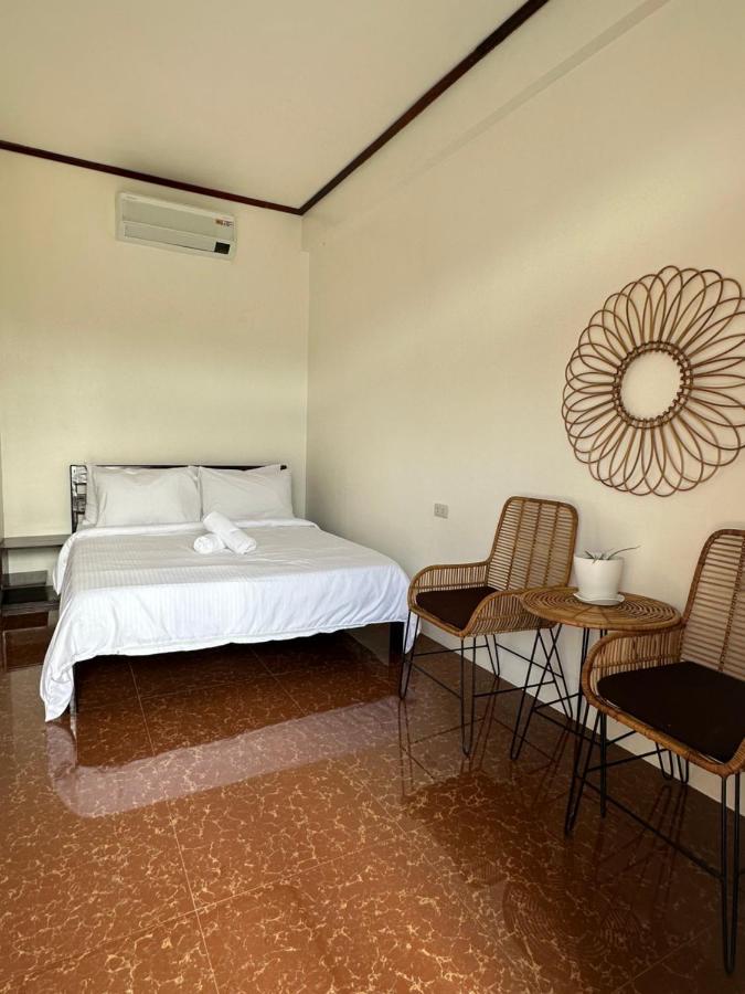 Haven Suites Siargao General Luna  Zewnętrze zdjęcie